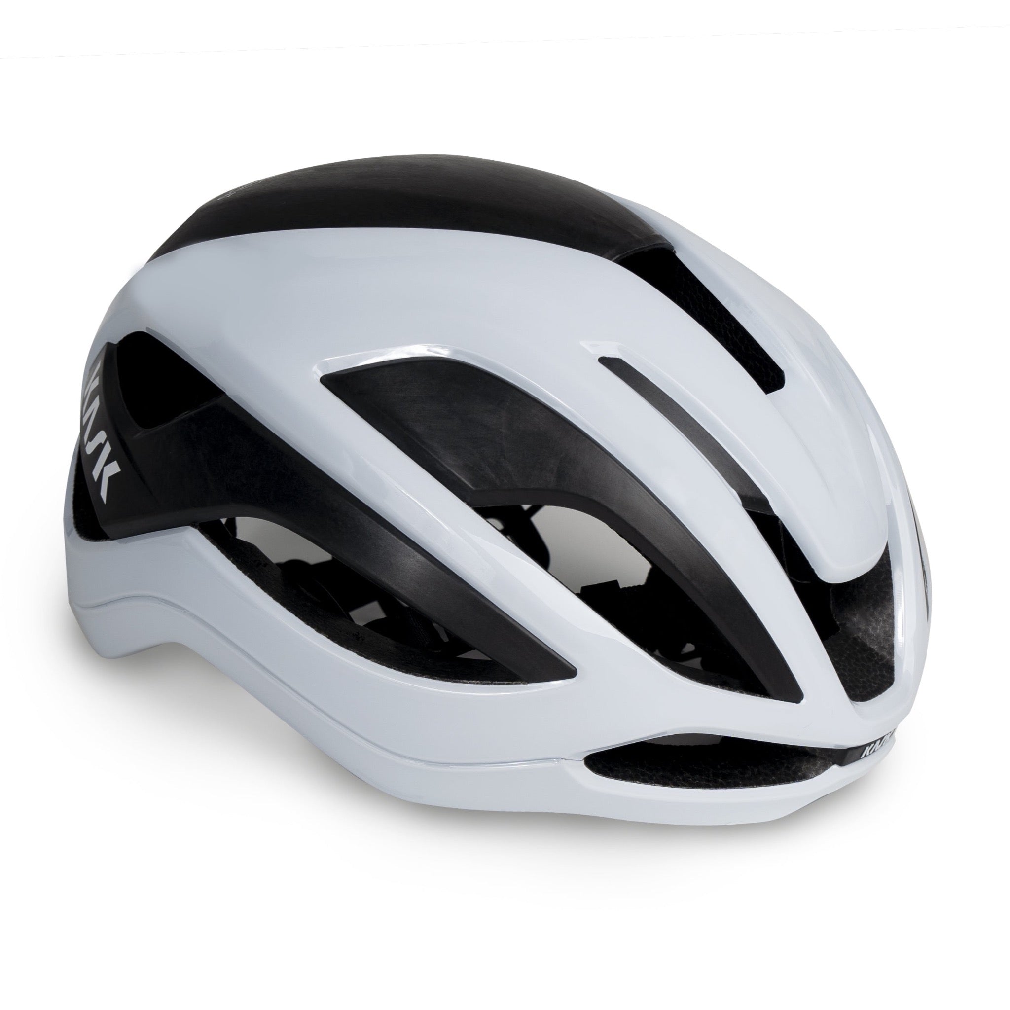 Hvid cykelhjelm fra KASK. Hvid med sort fuld carbon 12. 